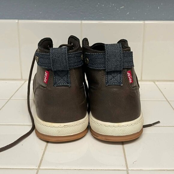 Levis chukka hi top casual sneaker boot main image 6